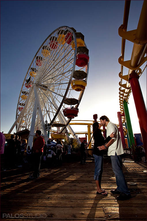 Santa Monica Pier Engagement Session | Palos Studio