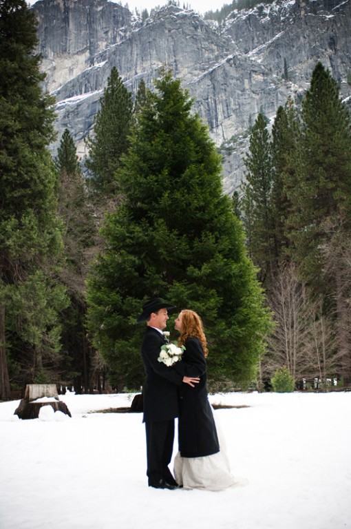 Stephanie & Mike: Yosemite Wedding