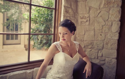 A timeless bridal session