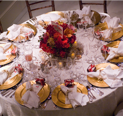 Nantucket-themed paper products for a traditional wedding