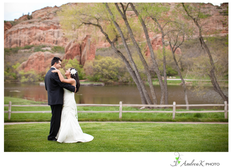 Arrowhead Golf Club Wedding - He Makes Her Feel Beautiful