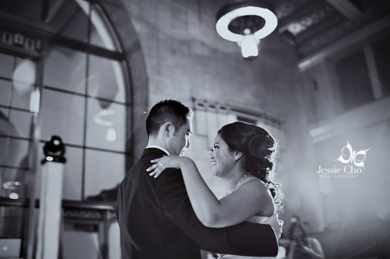 Black and white photo of a wedding couple's first dance