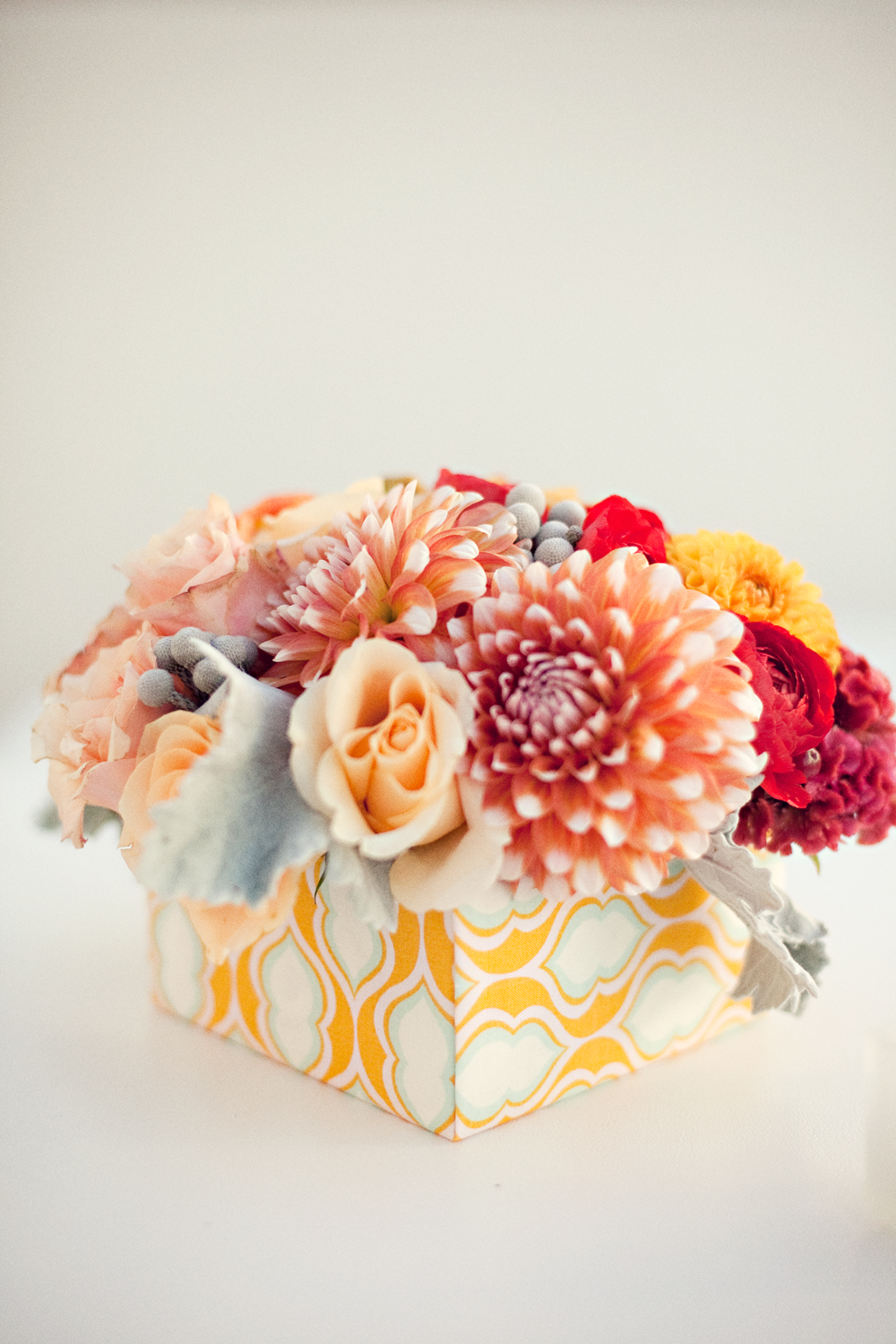 1960s-mad-men-theme-wedding