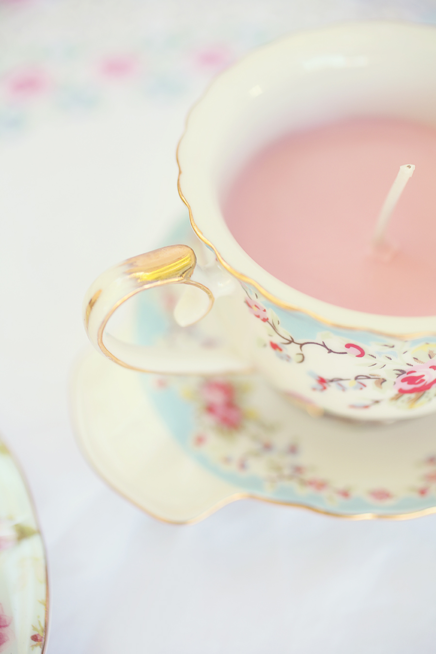 do-it-yourself-teacup-candles