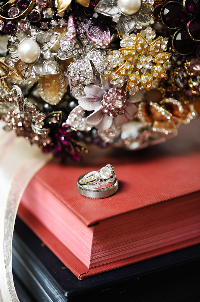 elegant-purple-wedding-ideas