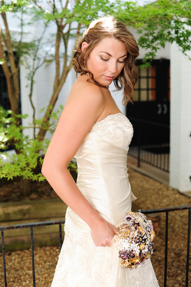 elegant-purple-wedding-ideas