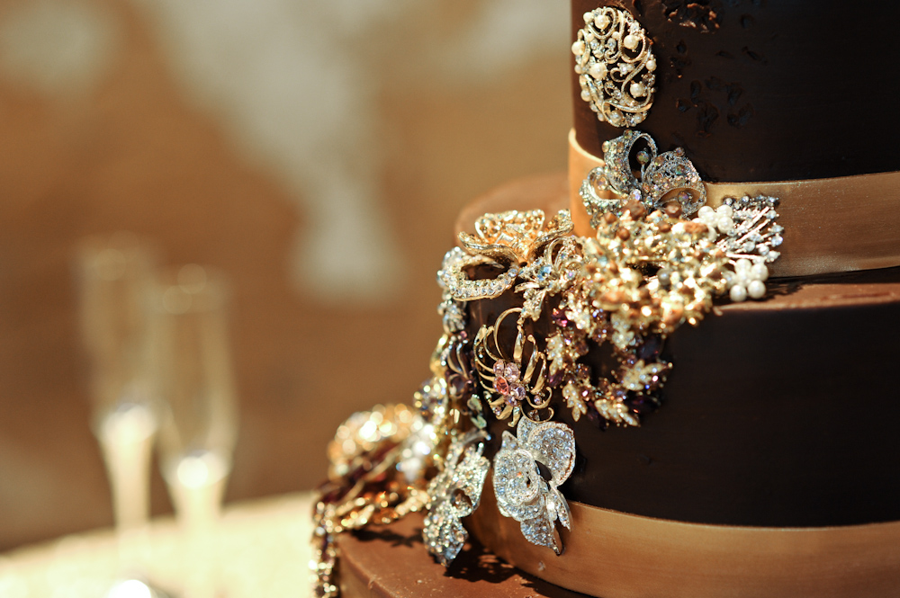 elegant-purple-wedding-ideas
