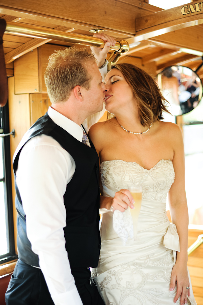 elegant-purple-wedding-ideas