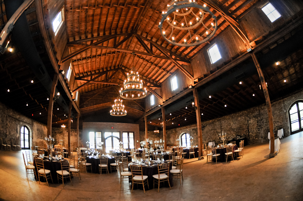 elegant-purple-wedding-ideas