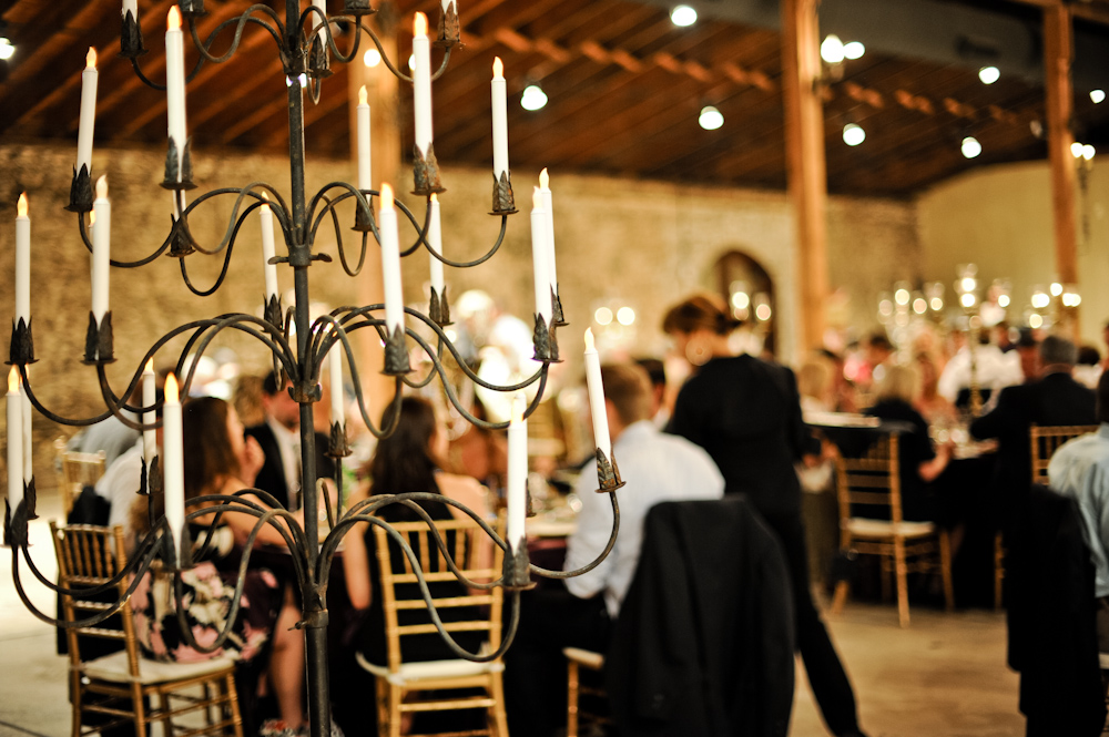 elegant-purple-wedding-ideas