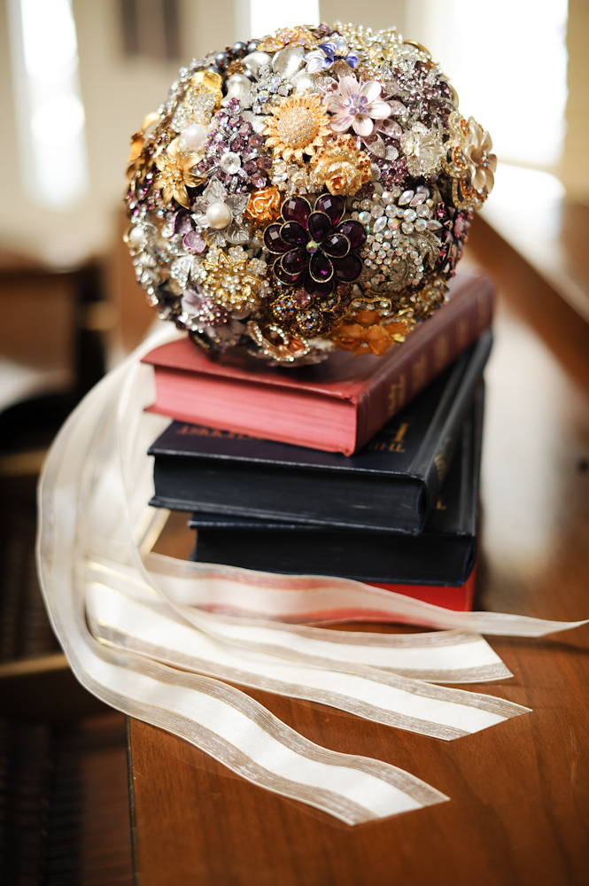 elegant-purple-wedding-ideas
