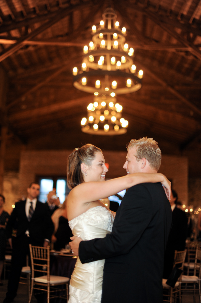 elegant-purple-wedding-ideas
