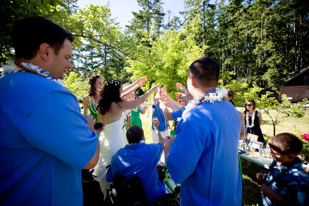 hawaiian-themed-wedding-ideas