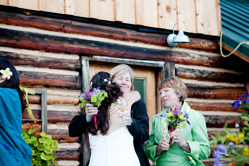 hawaiian-themed-wedding-ideas