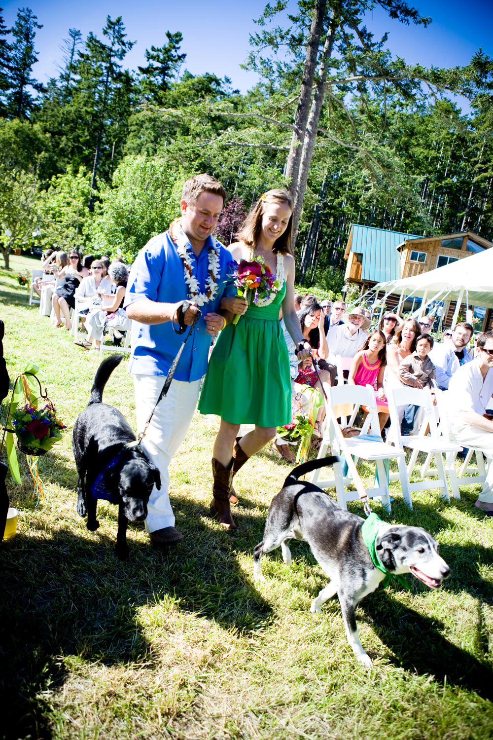 hawaiian-themed-wedding-ideas