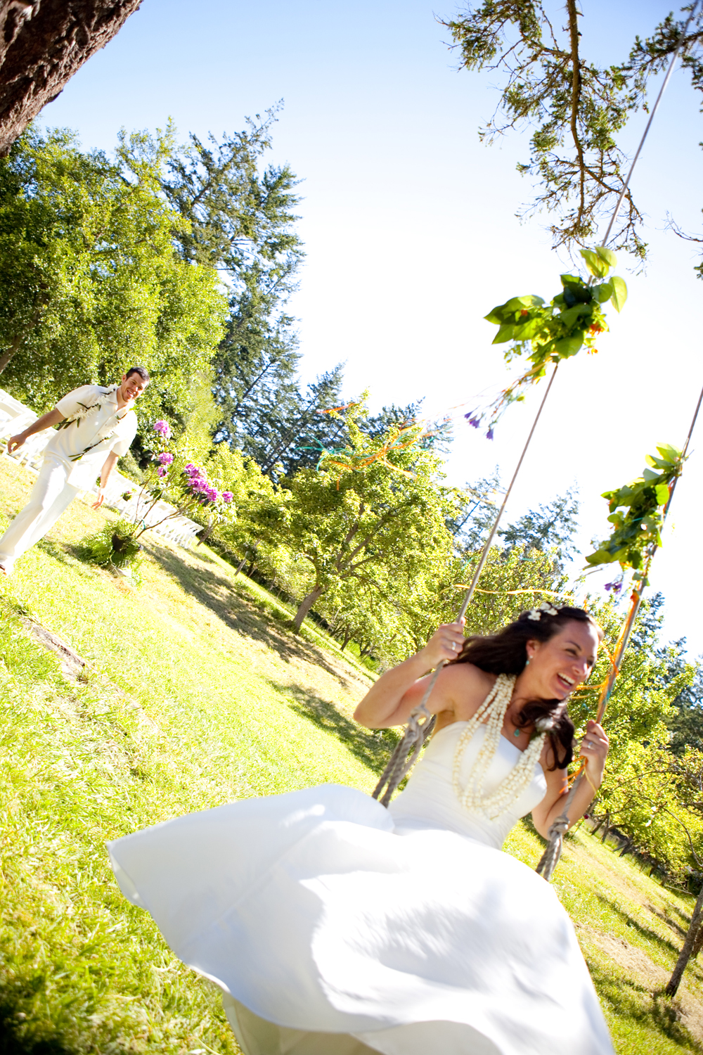 hawaiian-themed-wedding-ideas