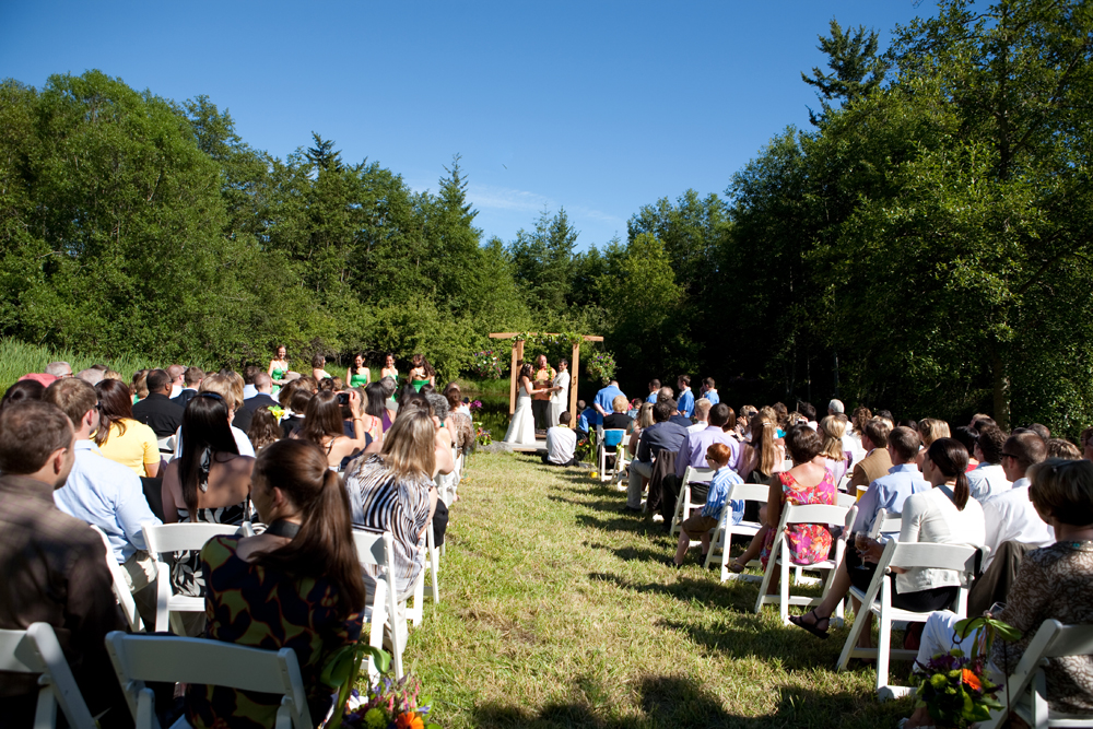 hawaiian-themed-wedding-ideas