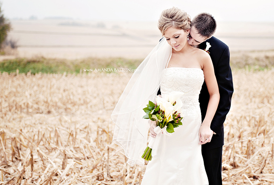 Iowa Wedding Photographer - Amanda Basteen | Rachel & Jay