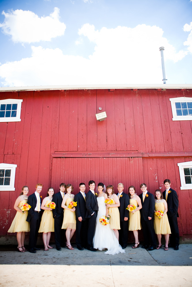 michigan-barn-yard-wedding