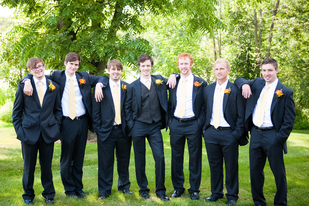 michigan-barn-yard-wedding