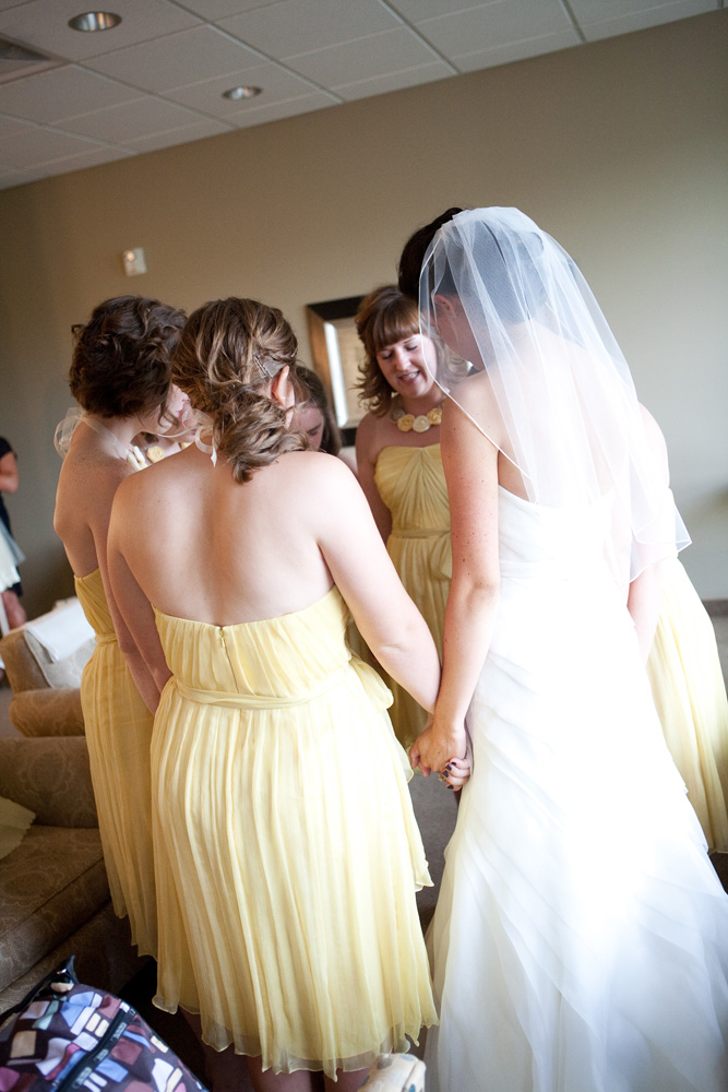 michigan-barn-yard-wedding