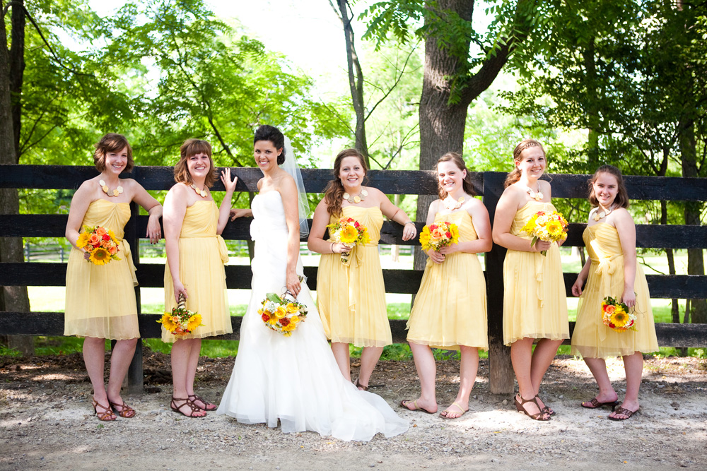 michigan-barn-yard-wedding