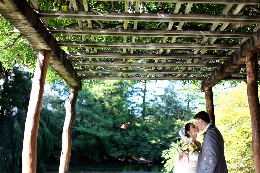 yellow-and-gray-new-york-wedding