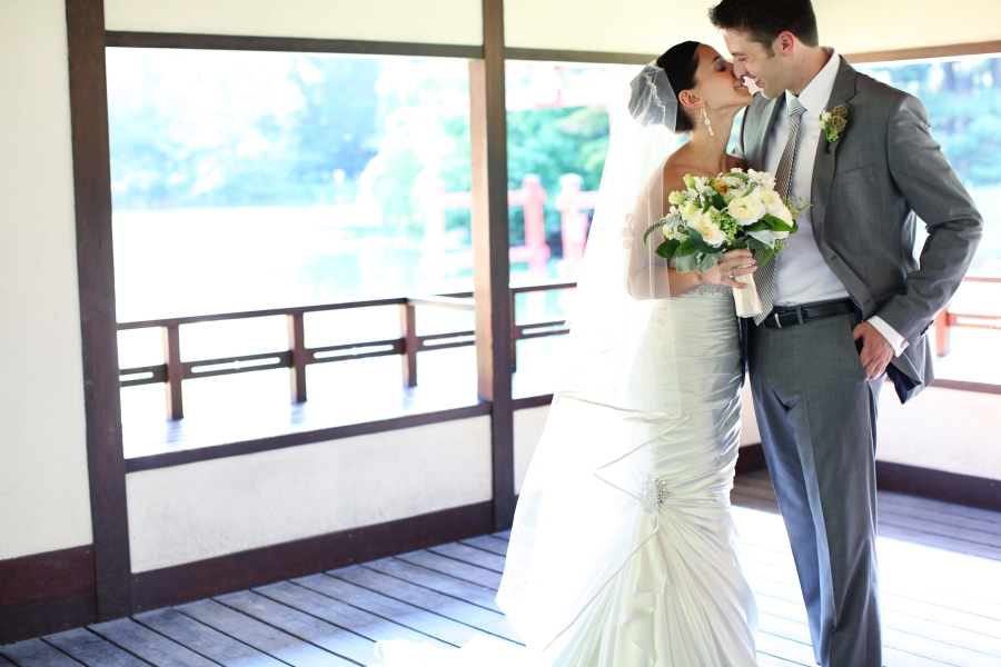 yellow-and-gray-new-york-wedding