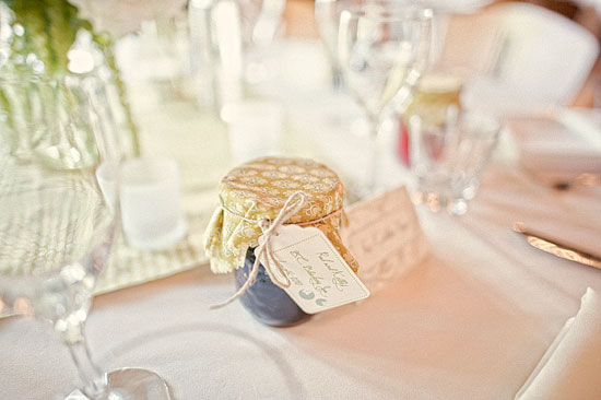 budget-friendly-canada-wedding
