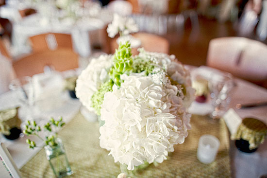 budget-friendly-canada-wedding