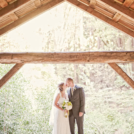 budget-friendly-canada-wedding