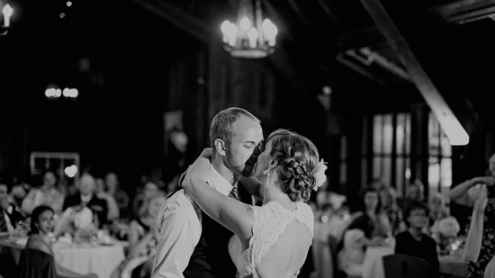 budget-friendly-canada-wedding