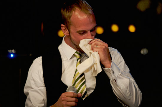 budget-friendly-canada-wedding