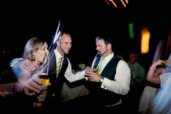 budget-friendly-canada-wedding