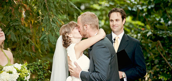 budget-friendly-canada-wedding