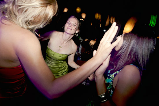 budget-friendly-canada-wedding
