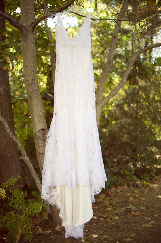 classic-maine-farmhouse-wedding-by