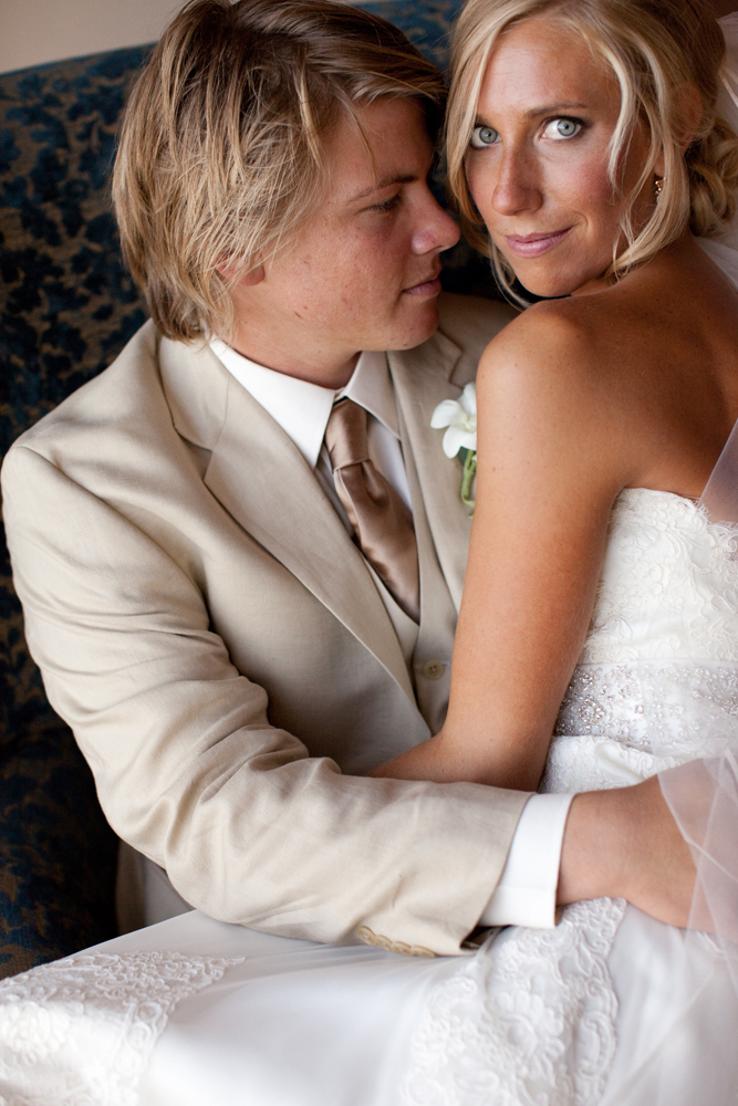 elegant-peach-wedding-ideas