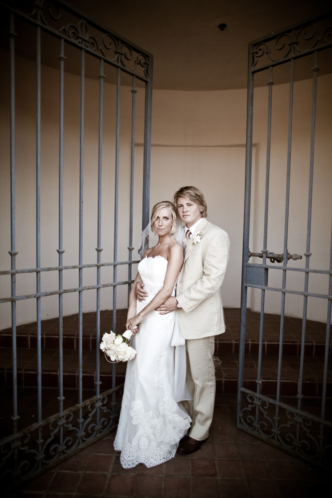 elegant-peach-wedding-ideas