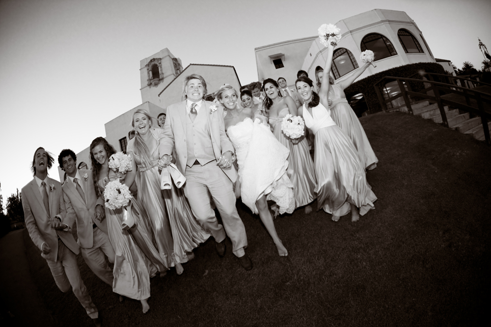elegant-peach-wedding-ideas