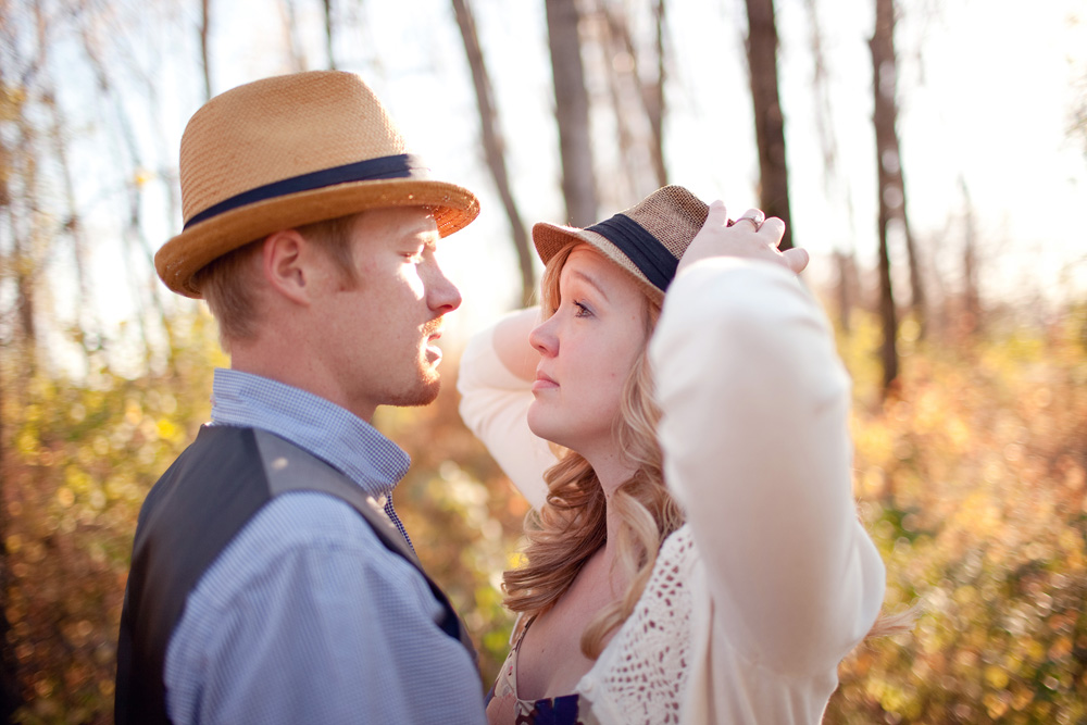 fall-tandem-bike-engagement-session