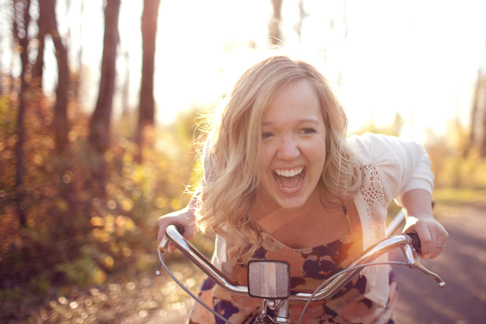 fall-tandem-bike-engagement-session