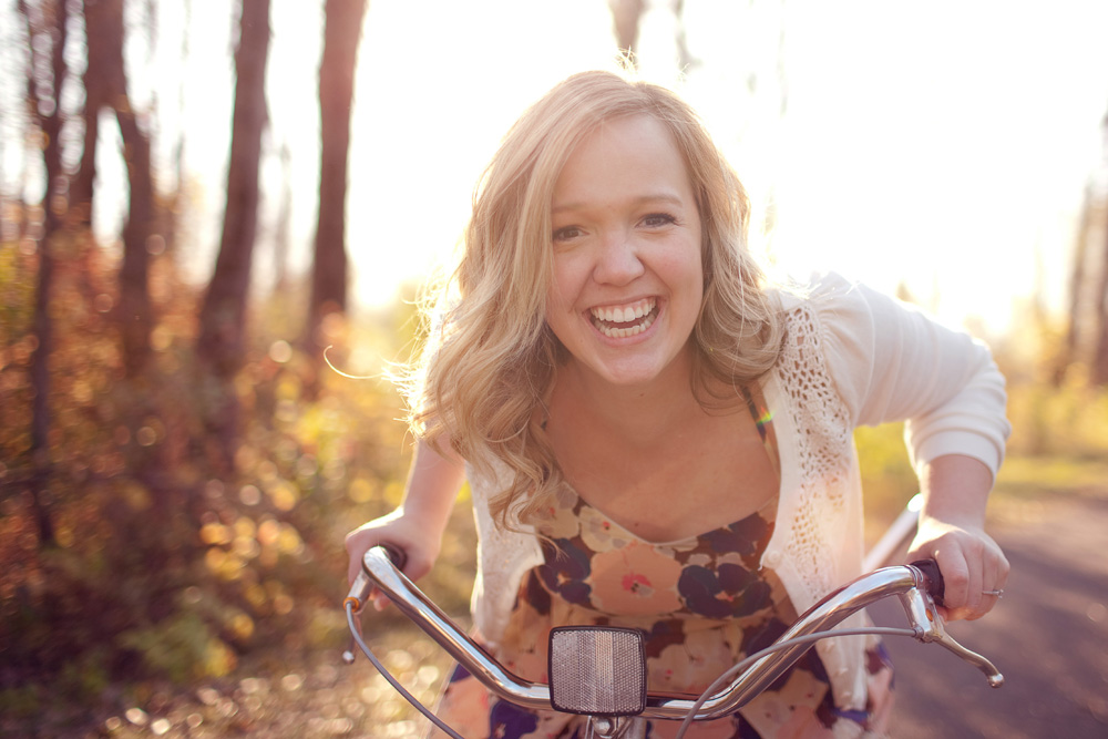 fall-tandem-bike-engagement-session