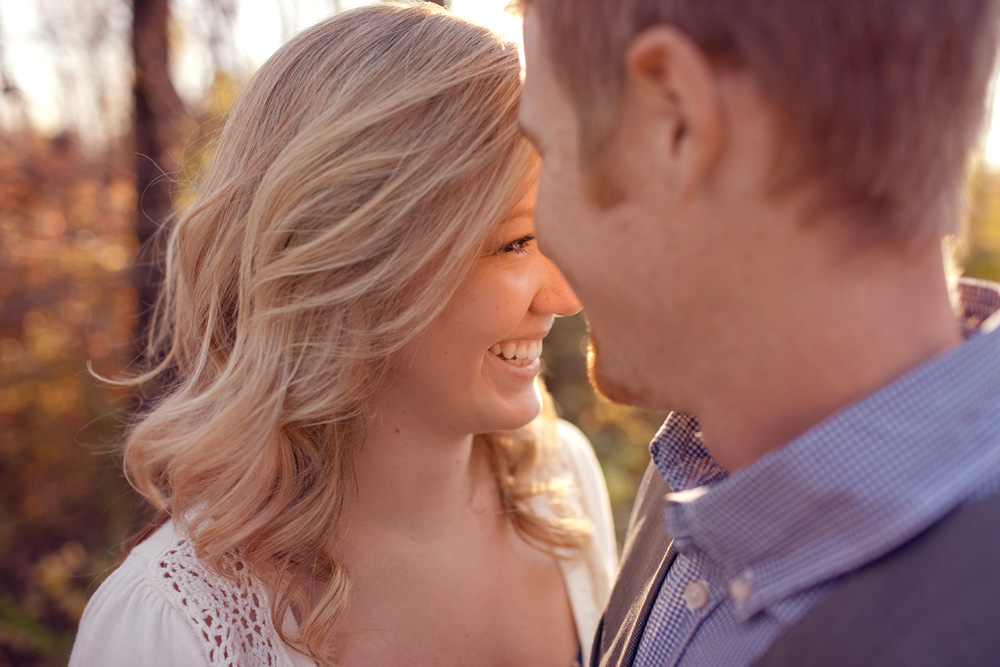 fall-tandem-bike-engagement-session
