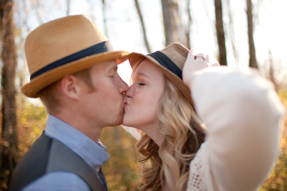 fall-tandem-bike-engagement-session