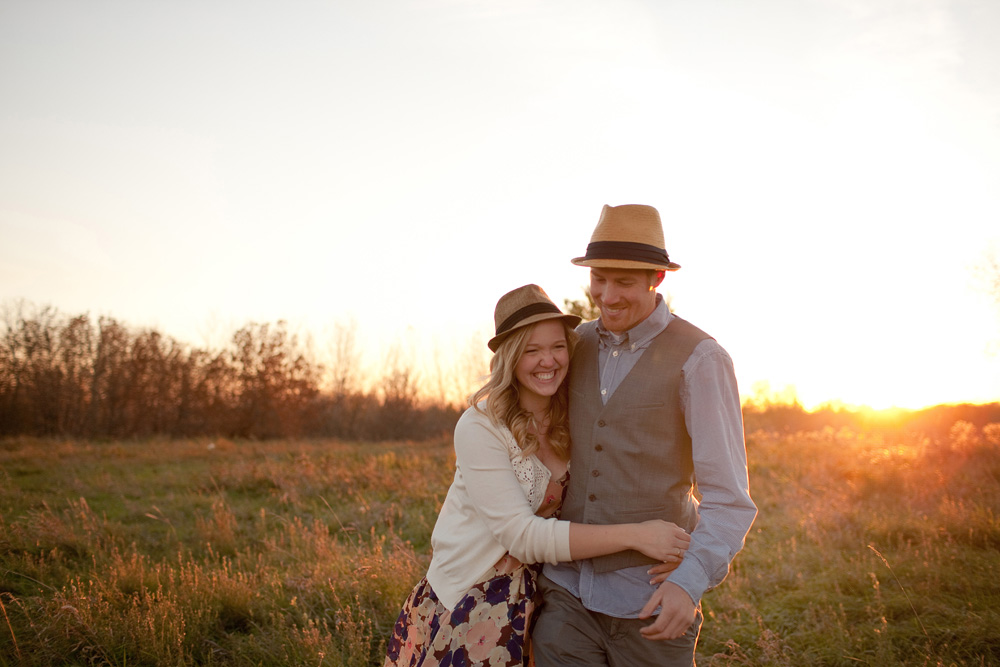 fall-tandem-bike-engagement-session