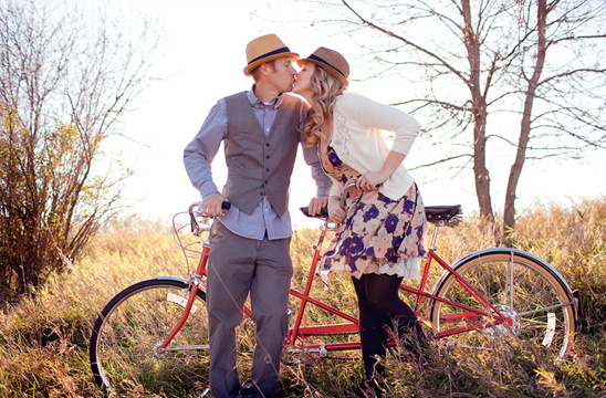 Fall Tandem Bike Engagement Session