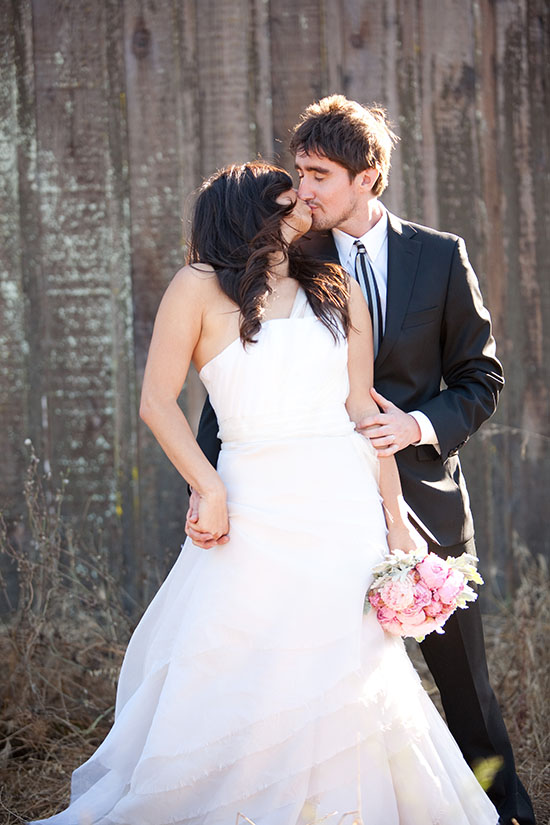rustic-petaluma-farm-wedding