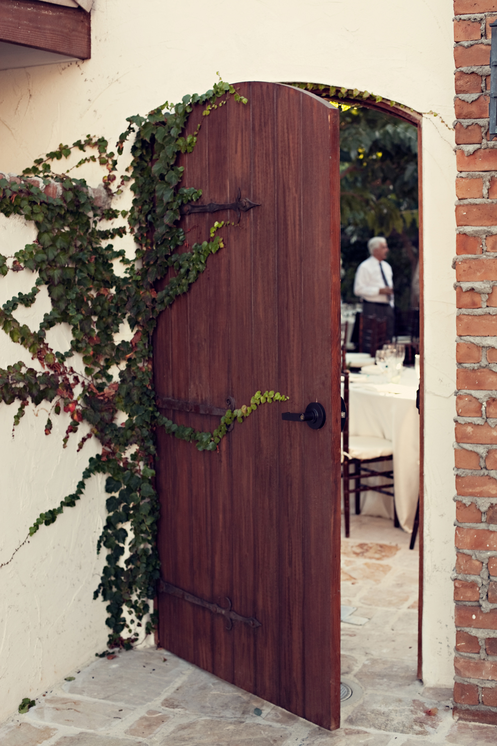 san-juan-capistrano-villa-wedding
