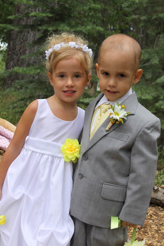 sunshine-yellow-wedding-in-lake-tahoe
